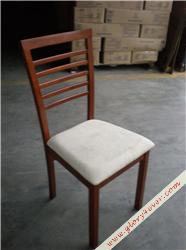E504 SIDE CHAIR